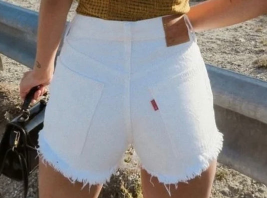 Levi's White 501 Denim
Cut Off Shorts Straight Hi Rise
Levi's